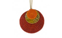 collier pendentif en sisal rouge 