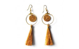 Boucles d'oreilles en sisal pompon camel